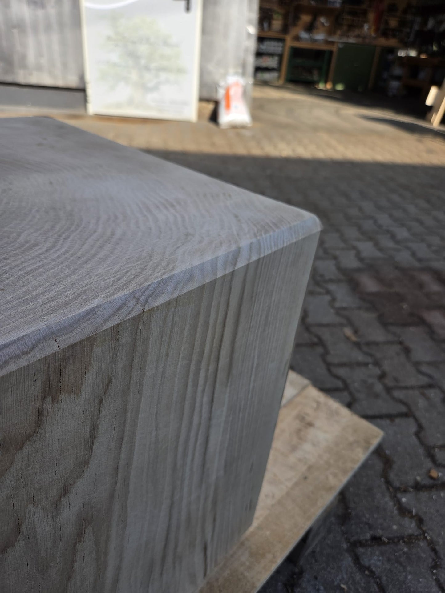 Holzwürfel aus Massivholz Eiche 50x50x50cm